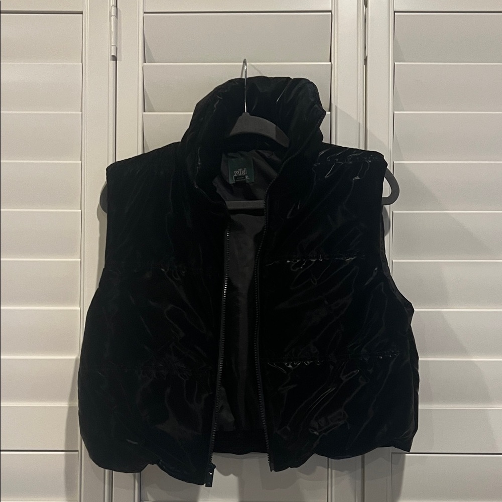Wild Fable Black Quilted Vest black shiny size XS